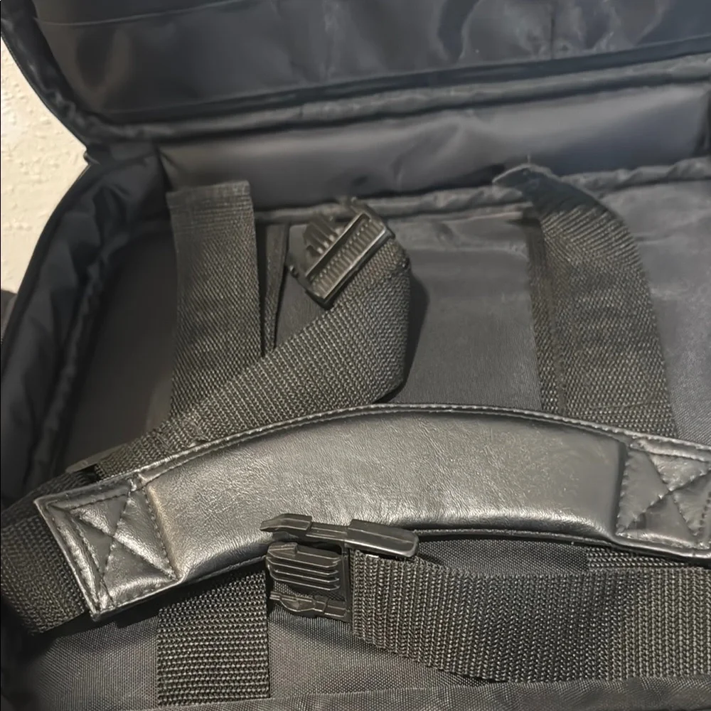 Black Leather Laptop Bag with Sturdy Handle and Flap Closure